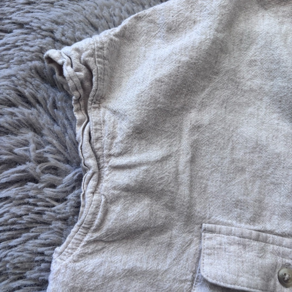 Old Navy Cream Linen Blend Shirt size Medium Minimalist - Picture 2 of 7